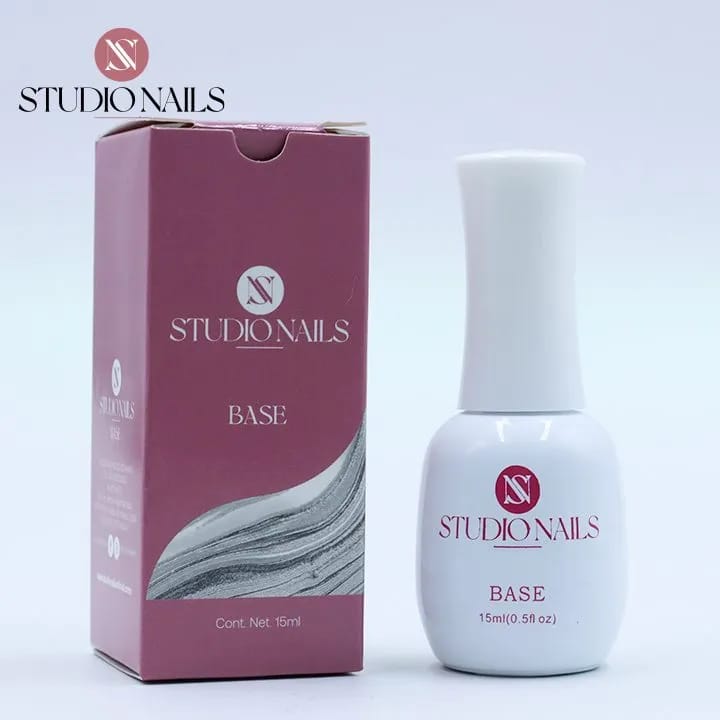 GELES UV Y SELLADORES STUDIO NAILS